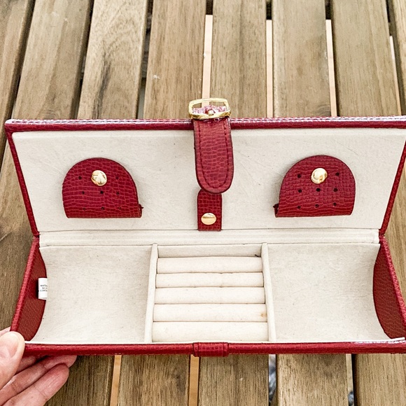 Travel Faux Leather Jewellery Case - Picture 4 of 4